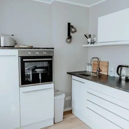 2-zimmer 57m² Mit King Size Bett Und Kueche * Münster