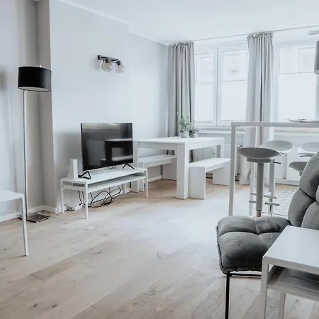 2-zimmer 57m² Mit King Size Bett Und Kueche *