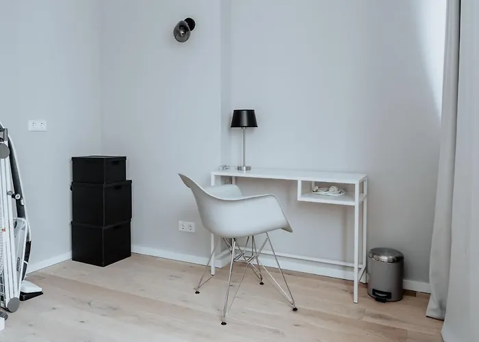 2-zimmer 57m² Mit King Size Bett Und Kueche Münster